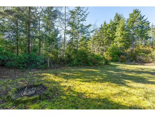 Ocean Park, WA 98640,21329 BIRCH PL #4&5