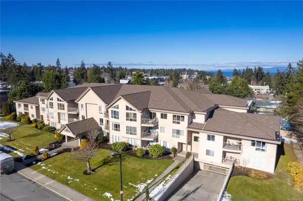 335 Hirst Ave W #209, Parksville, BC V9P 2R5