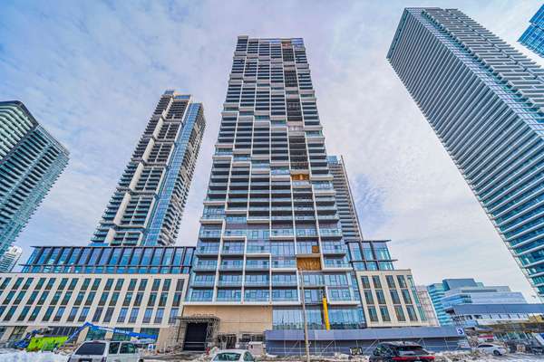 1000 Portage Pkwy #1901, Vaughan, ON L4K 0L1