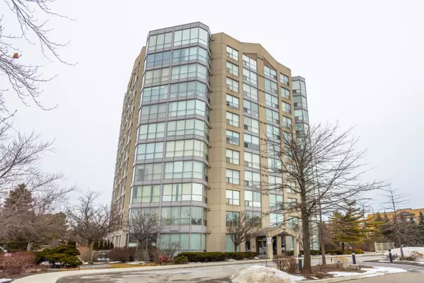 1500 Grazia CT #803, Mississauga, ON L4W 4Z9