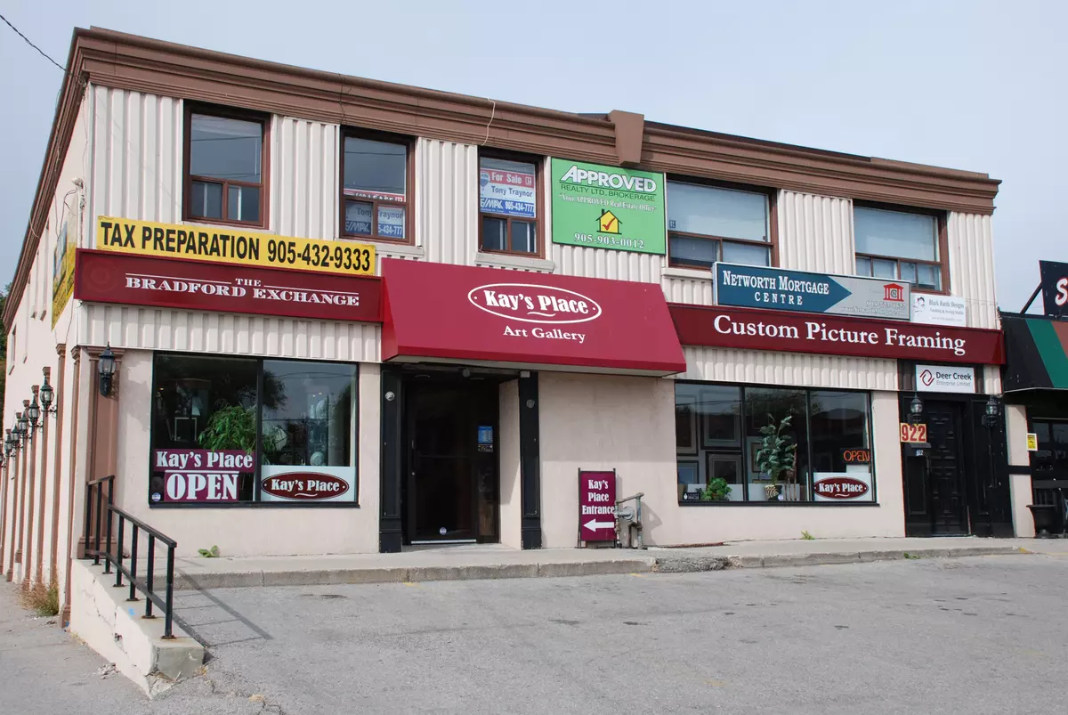 Oshawa, ON L1G 4W2,922 Simcoe ST N