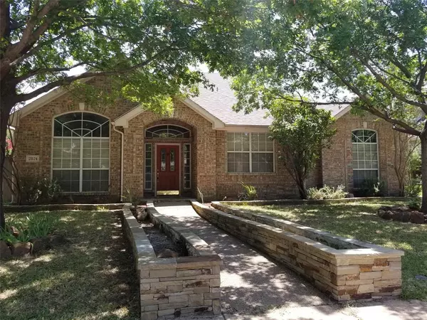 2824 Kings Gate, Carrollton, TX 75006