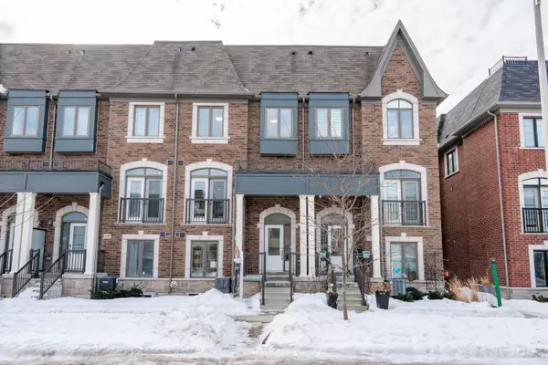 111 Lichfield RD, Markham, ON L3R 0W9