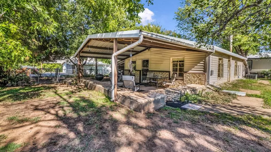 130 Ebner Street, Graford, TX 76449