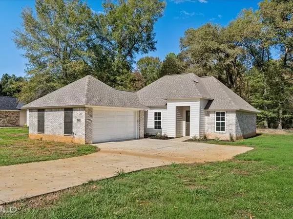 9436 N Pointe Circle, Greenwood, LA 71033