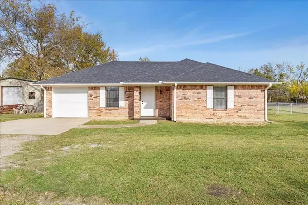 Leonard, TX 75452,306 E Hunt Street