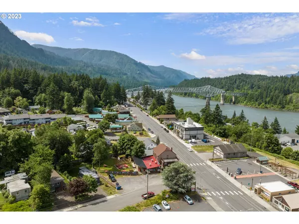 Cascade Locks, OR 97014,500 SW Wanapa ST