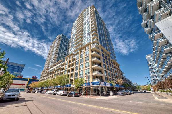 222 Riverfront AVE SW #514, Calgary, AB T2P 0X2