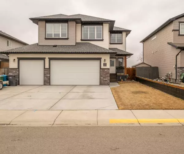 107 Westgate DR, Coaldale, AB T1M 0E1