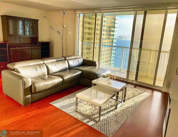 Miami, FL 33131,1200 Brickell Bay Dr  #1901