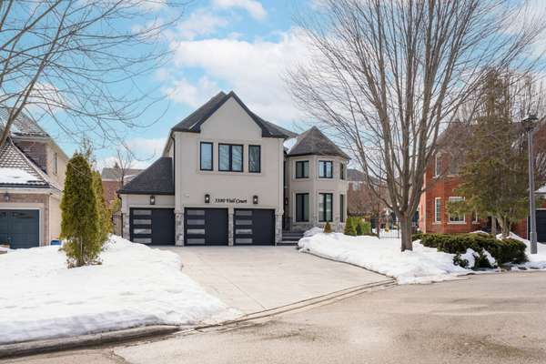 5380 Vail CT, Mississauga, ON L5M 6G9