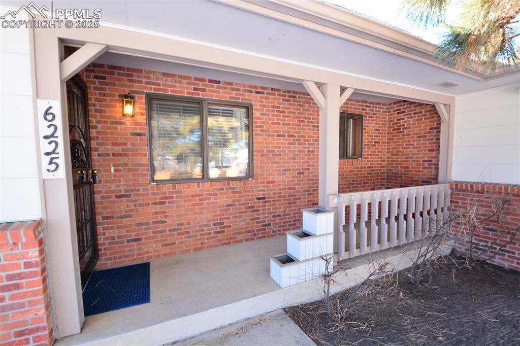 Colorado Springs, CO 80918,6225 Altman DR