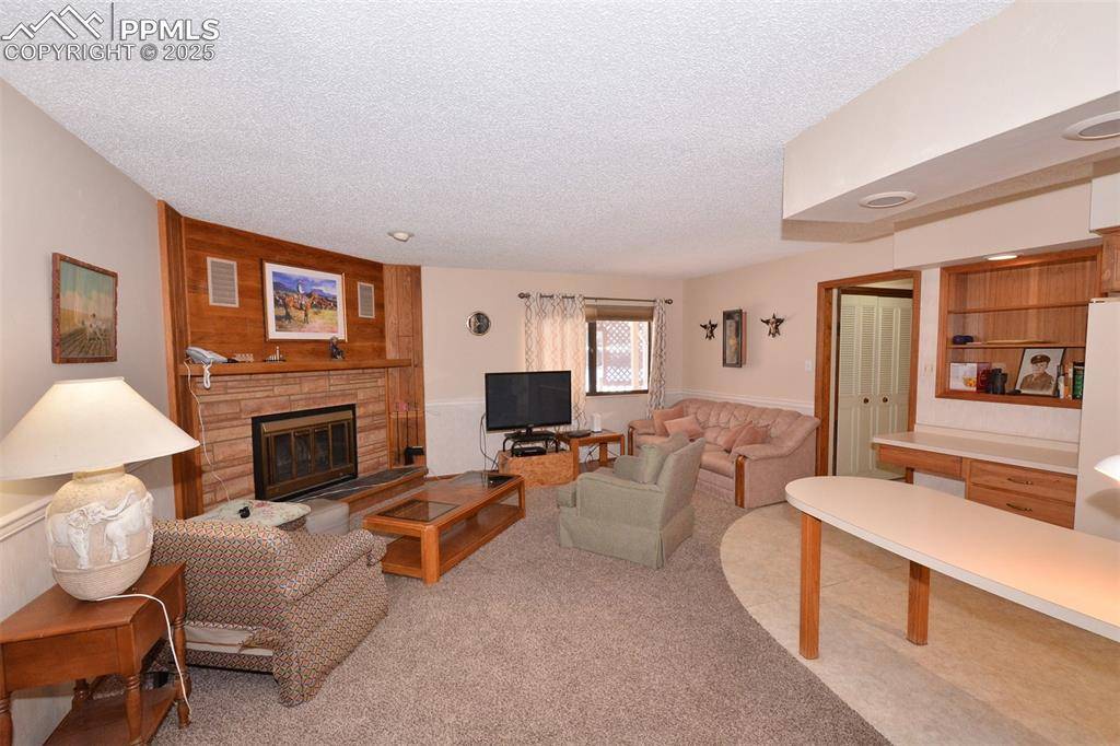 Colorado Springs, CO 80918,6225 Altman DR