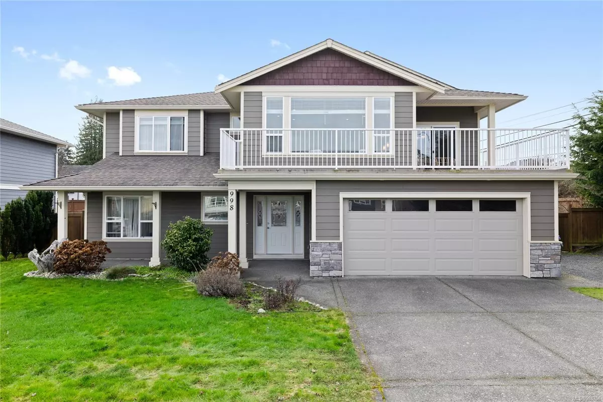 Parksville, BC V9P 0B8,998 Sanika Close