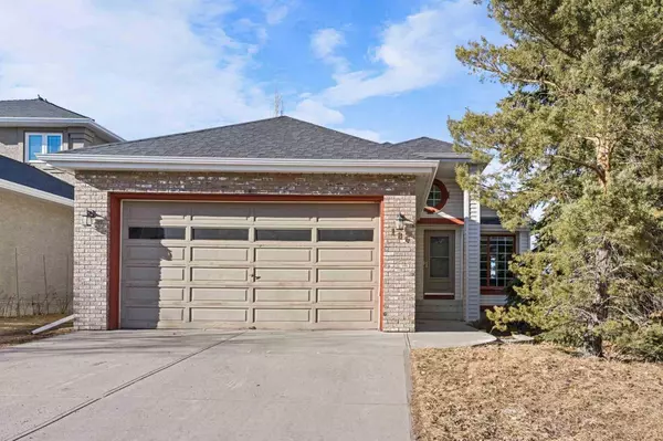 186 Edgevalley Close Northwest, Calgary, AB T3A 5E5