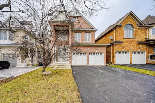 52 Cynthia Jean ST, Markham, ON L6C 2P4