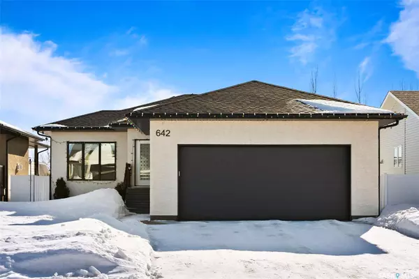 642 Aspen CRESCENT, Pilot Butte, SK S0G 3Z0