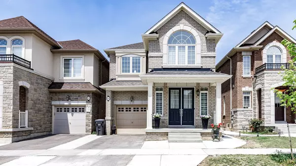 12 Dale Meadows RD N, Brampton, ON L7A 0B7