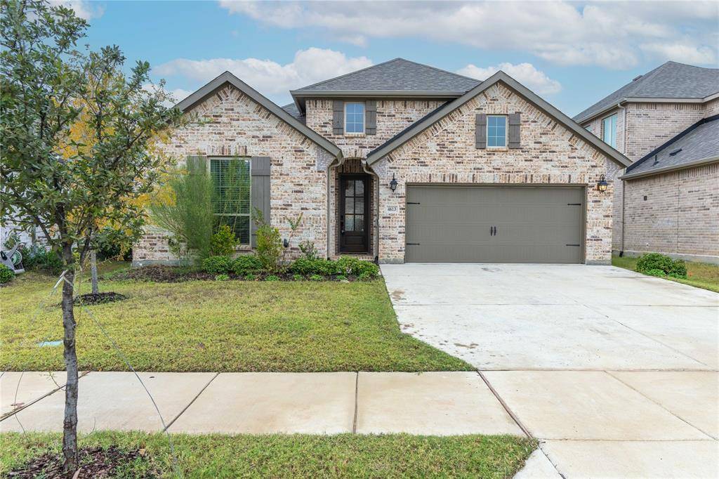 4613 Expedition Drive,  Oak Point,  TX 75068