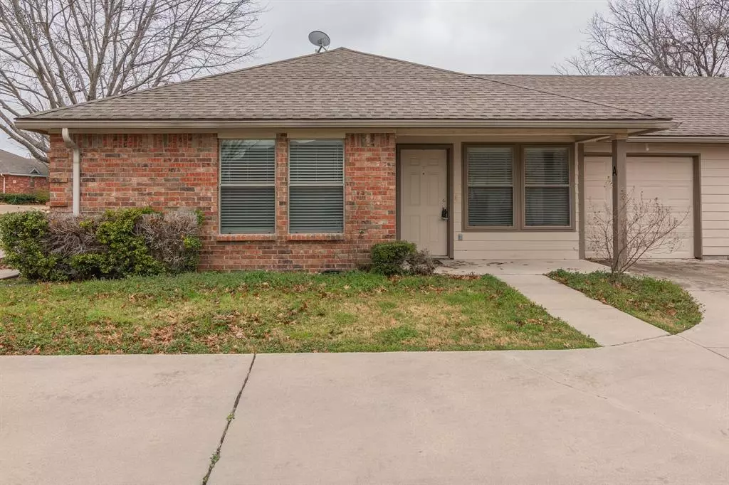 Azle, TX 76020,145 Stewart Bend Court #A