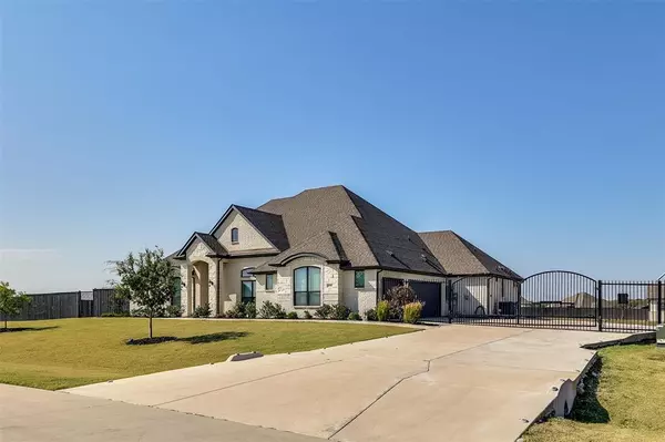 1680 Salado Trail, Waxahachie, TX 75165