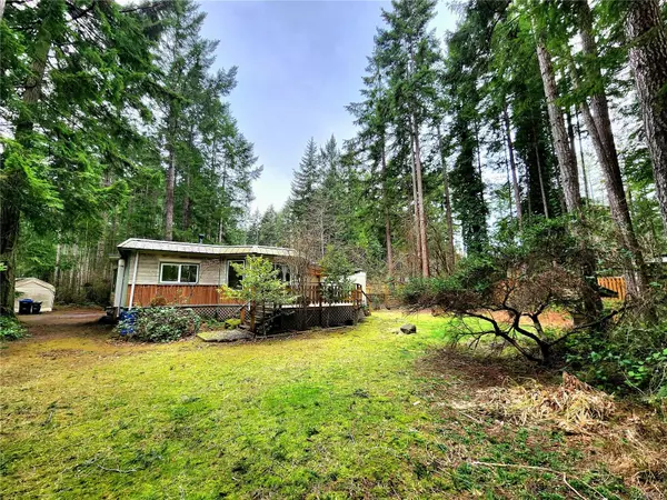 1497 Violet Cres, Gabriola Island, BC V0R 1X5