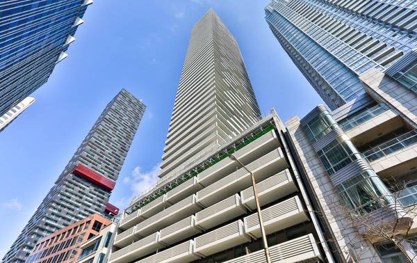 2221 Yonge ST #2608, Toronto C10, ON M4S 2B4