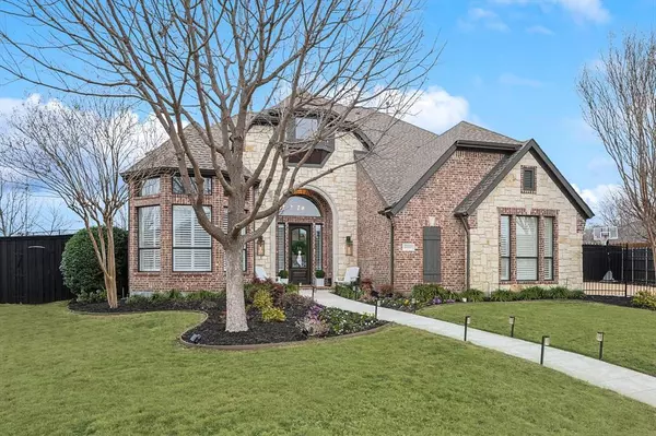 Carrollton, TX 75010,2537 Green Oak Drive