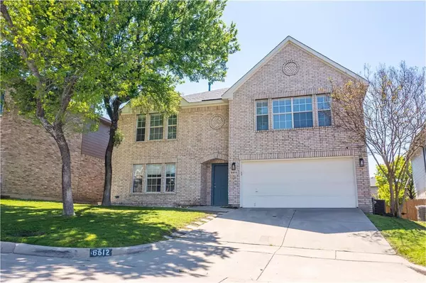 Fort Worth, TX 76112,6512 Willow Oak Court