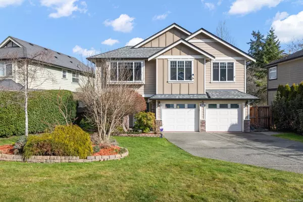 3975 South Valley Dr, Saanich, BC V8Z 7Z1