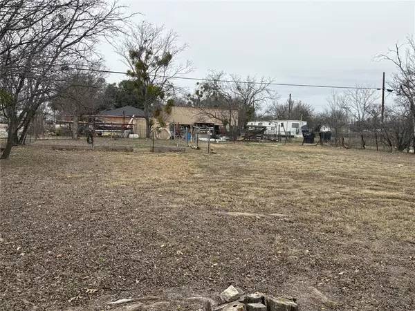 Brownwood, TX 76801,2111 D Avenue