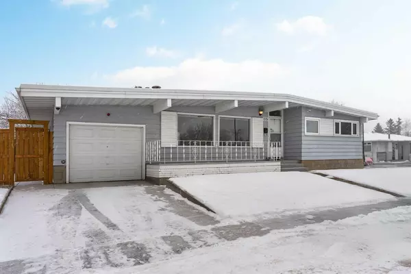 1015 Motherwell RD Northeast, Calgary, AB T2E 6E6