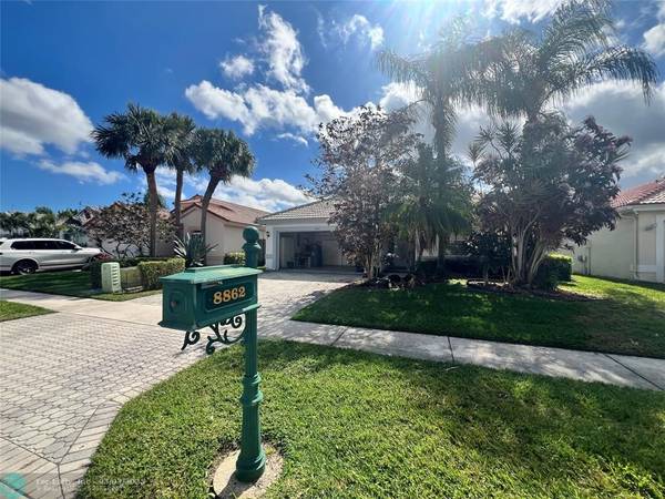 8862 Thames River Dr, Boca Raton, FL 33433