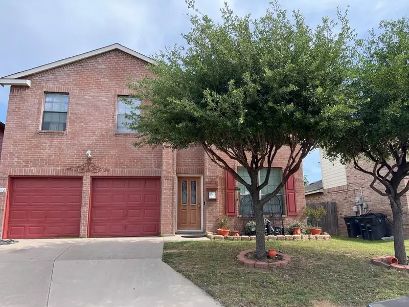 3416 Michelle Ridge Drive, Fort Worth, TX 76123