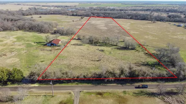 7041 County Road 4095, Scurry, TX 75142