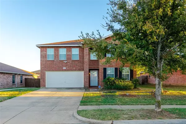 818 Moss Glen Trail, Arlington, TX 76002