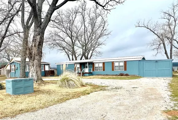 1059 Airport Road, Possum Kingdom Lake, TX 76449