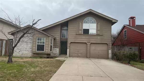 1418 CHAUCER Drive, Arlington, TX 76018