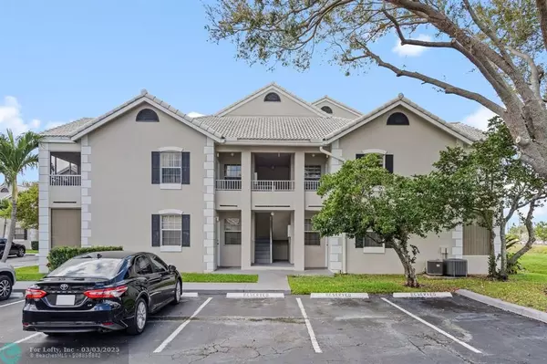 Oakland Park, FL 33309,2881 N Oakland Forest Dr  #213