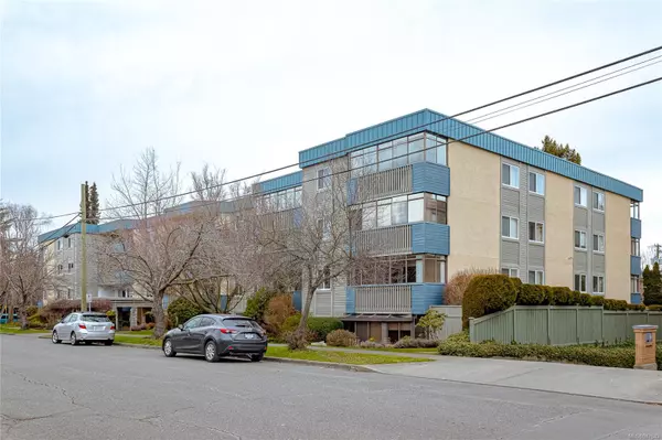 1012 Collinson St #402, Victoria, BC V8V 3C1