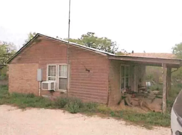 Mason, TX 76856,224 Evans Lane