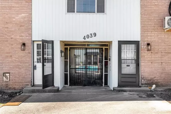 Dallas, TX 75204,4039 Cole Avenue #105