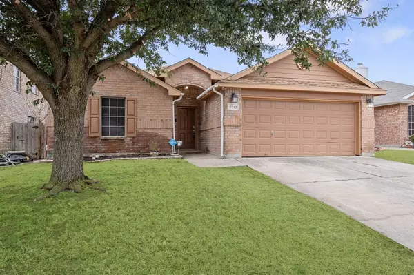 7312 Paleon Drive, Arlington, TX 76002