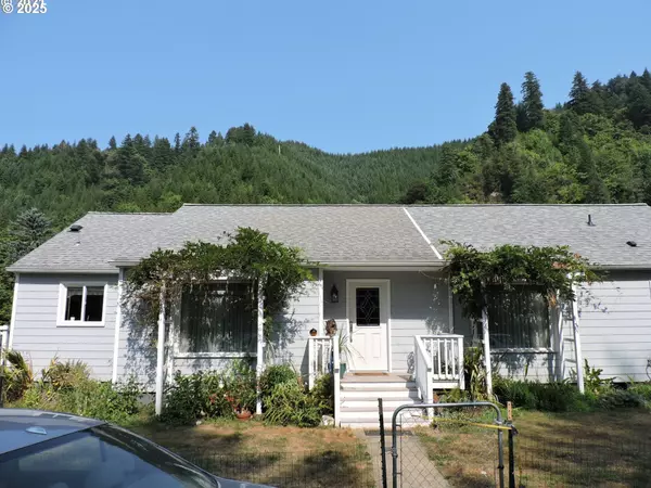 10742 HIGHWAY 126, Mapleton, OR 97453