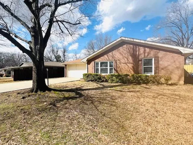 3171 Margaret Street, Paris, TX 75460