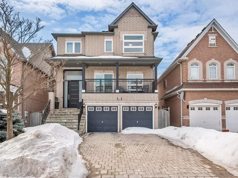 20 Pietro DR, Vaughan, ON L6A 3K5