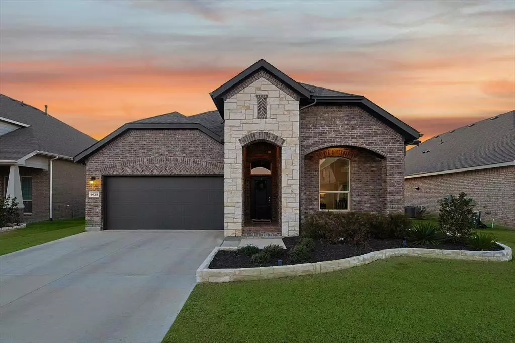 Argyle, TX 76226,1425 Longspur Drive