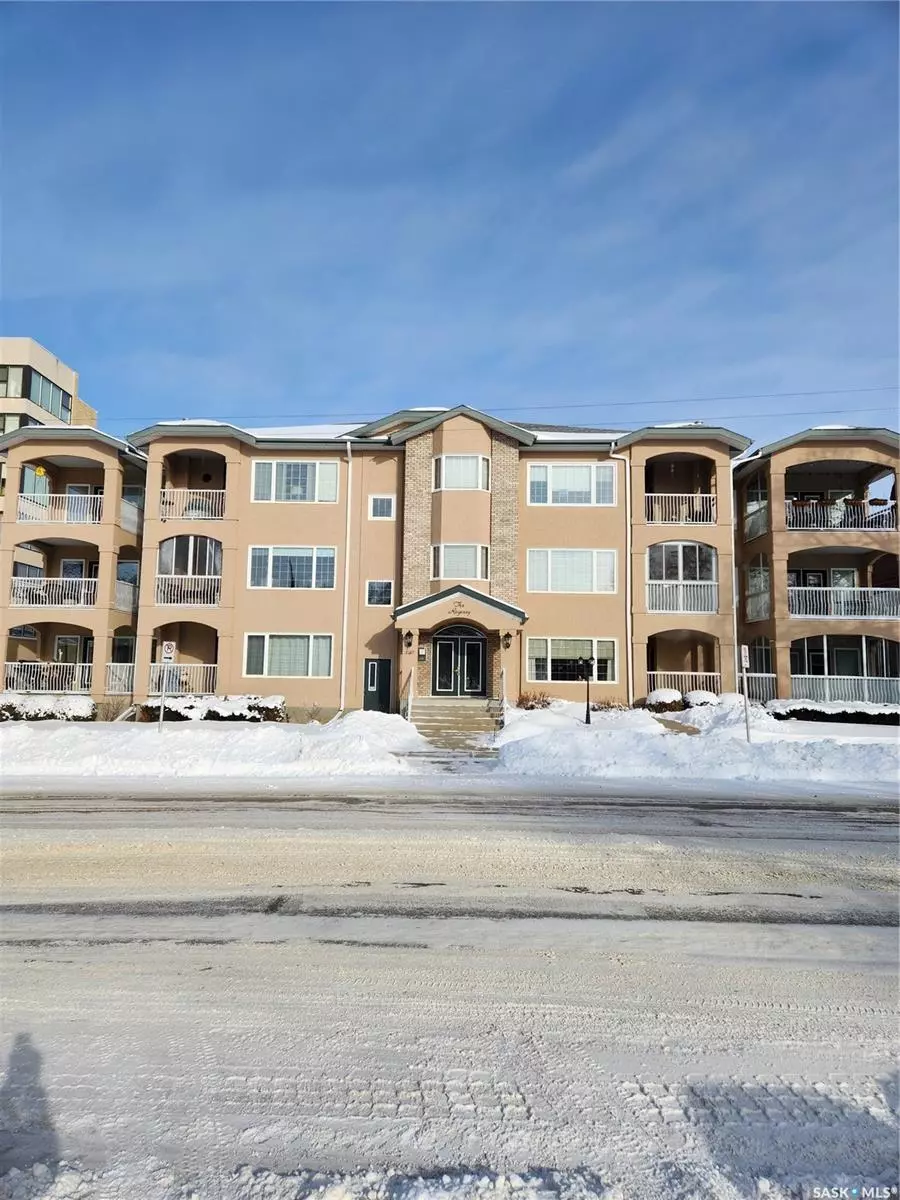 Moose Jaw, SK S6H 0L5,240 Athabasca STREET E #105