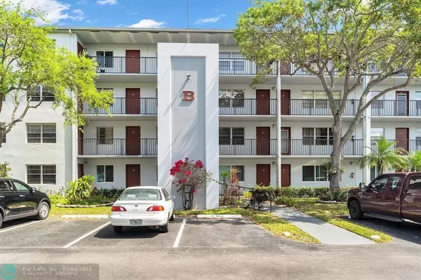 1301 SW 134th Way  #203B, Pembroke Pines, FL 33027