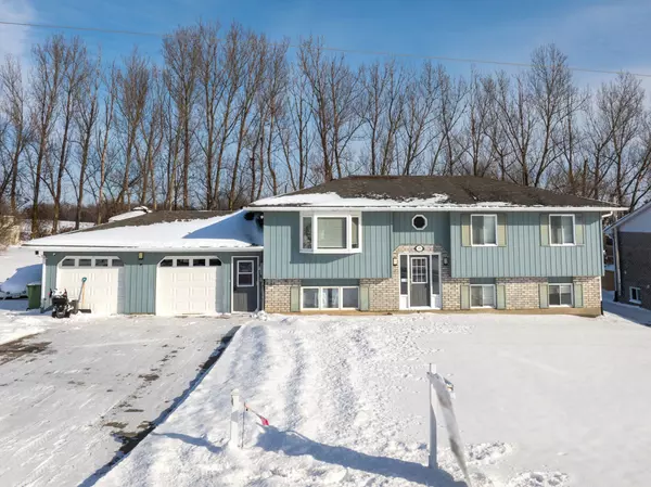 15 Sparrow CT, Kawartha Lakes, ON K0M 2C0